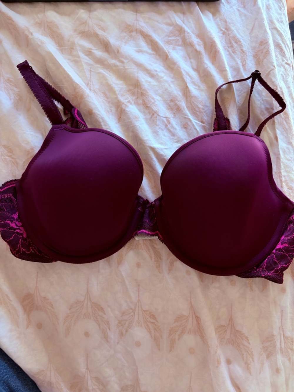 Wacoal 36d Plum and Pink Lace Accent T-Shirt Bra